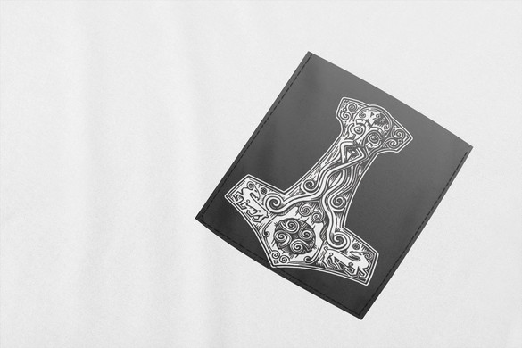 Koszulka z kieszonką Młot Thora