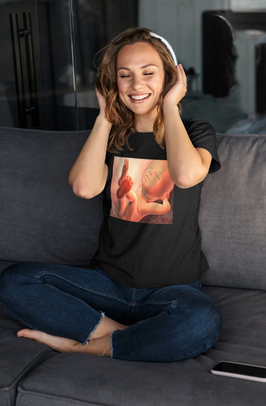 Bluzka damska z naszywką Płód 01