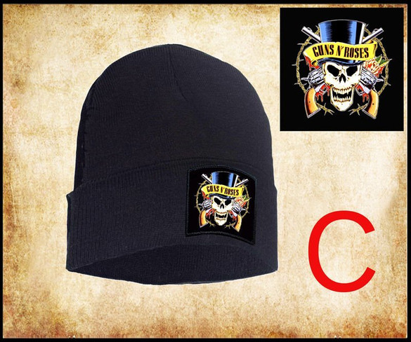 Czapka zimowa z naszywką GUNS N' ROSES