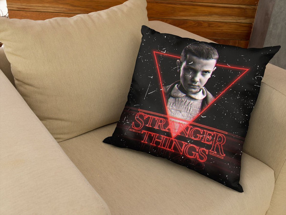 Poduszka Stranger Things Eleven