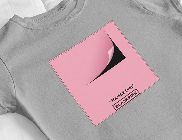 Bluzka damska z naszywką BlackPink Square one