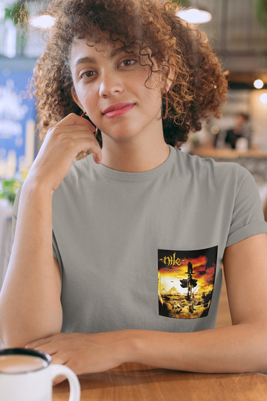 Koszulka z kieszonką Nile