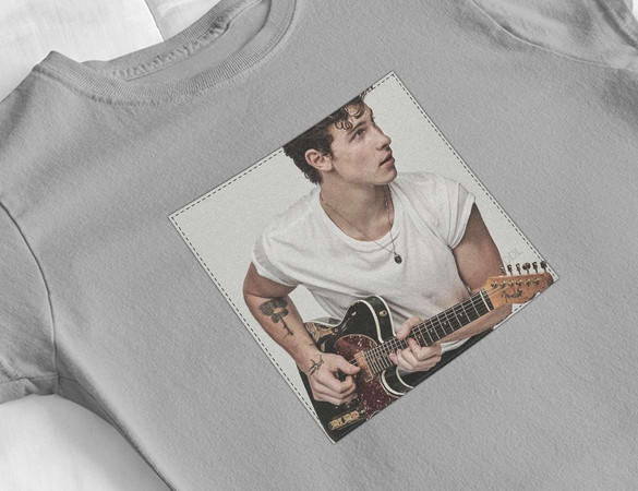 Bluzka damska z naszywką Shawn Mendes 04