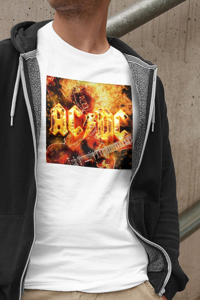 Koszulka z naszywką AC/DC On Fire