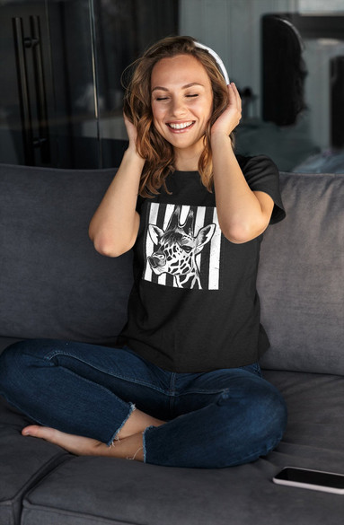 Bluzka damska z naszywką Giraffe/ żyrafa