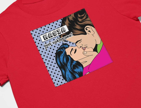 Koszulka z naszywką na Walentynki TWÓJ NAPIS