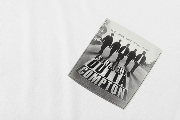 Koszulka z kieszonką STRAIGHT OUTTA COMPTON 