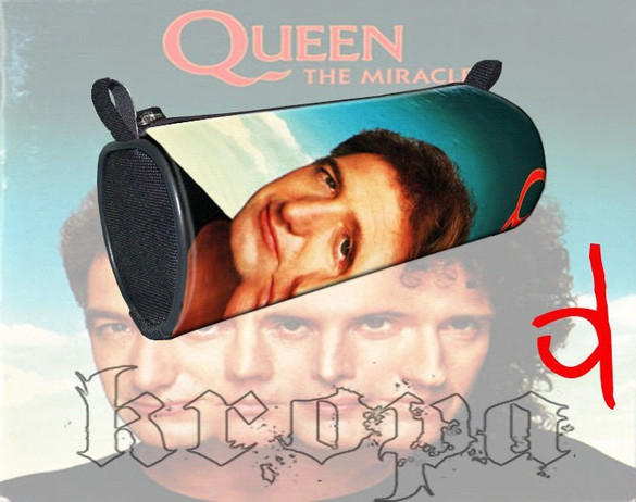  Piórnik szkolny  QUEEN