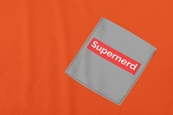 Koszulka z kieszonką SUPERNERD