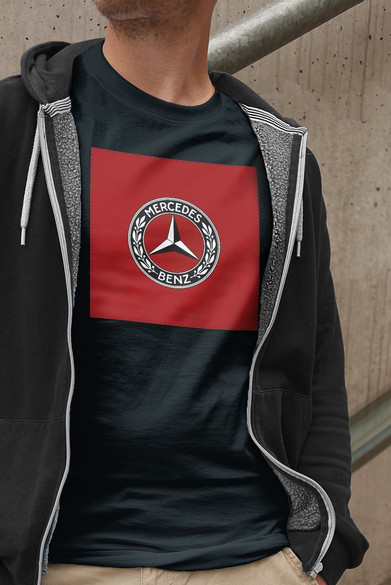 Koszulka z naszywką Mercedes BENZ
