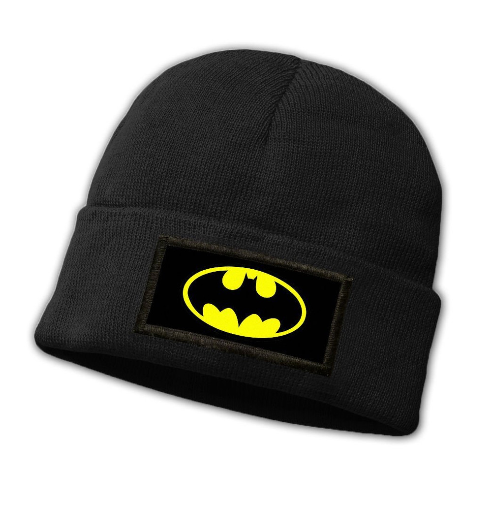 Czapka zimowa z naszywką BATMAN