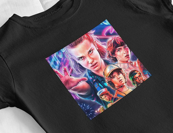 Bluzka damska z naszywką Stranger Things squad 1