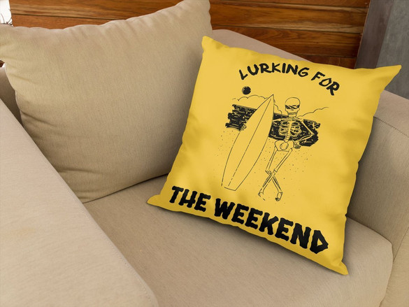 Poduszka Lurking for the weekend