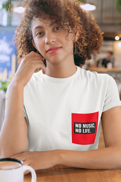 Koszulka z kieszonką NO MUSIC