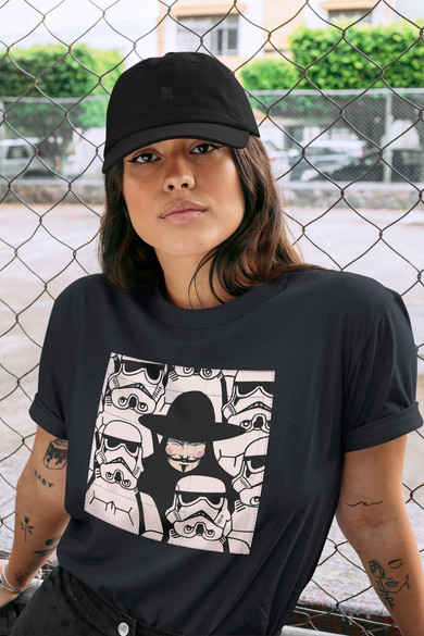 Koszulka z naszywką  Anonymous